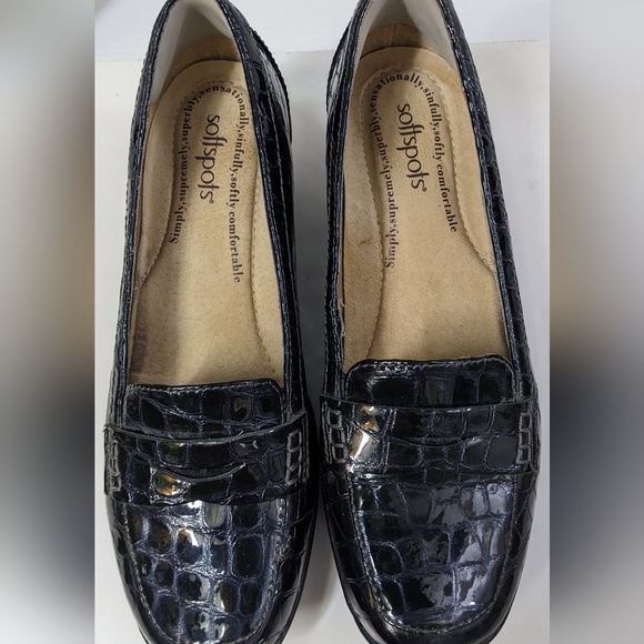 Softspots Patent Leather Black Penny Loafers size 8N - Picture 2 of 11